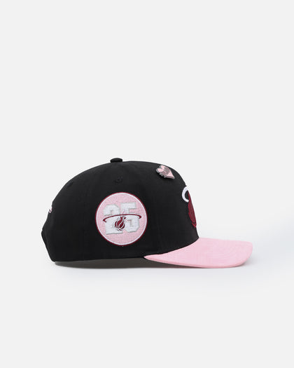Mitchell & Ness Miami Heat 'Love & Devotion' Snapback Black/Pink