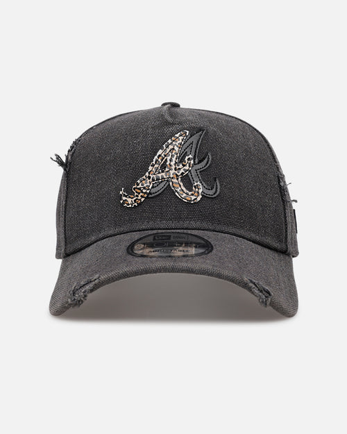 New Era Atlanta Braves 'Patent Leather' 9FORTY A-Frame Strapback Washed Black