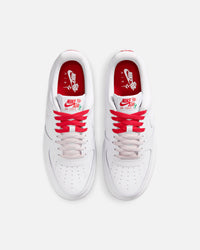 Nike Women's Air Force 1 '07 SE White/White