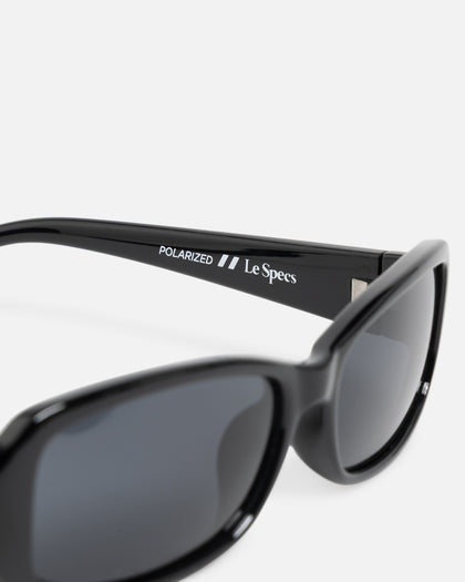 Le Specs Gigglemug Sunglasses Black/Smoke