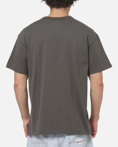 Nike Sportswear Premium Essentials T-Shirt Newsprint