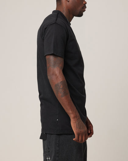 Saint Morta Daggers Lafayette T-Shirt Vintage Black/Pink