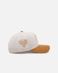 New Era Boston Red Sox 'Honey Pot' 9FORTY A-Frame Snapback Stone/Wheat