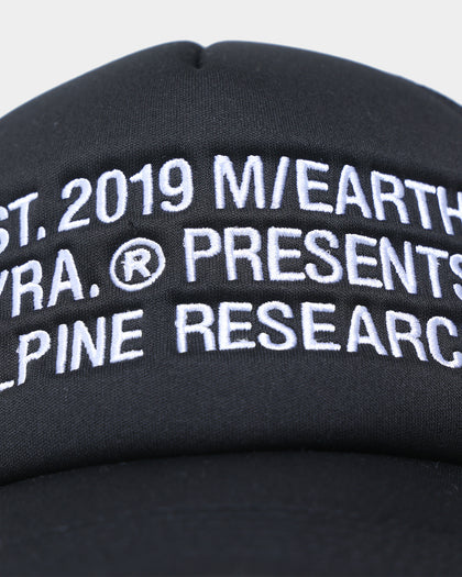 Pyra Alpine Trucker Hat Black
