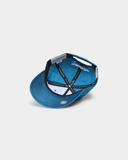 Mitchell & Ness Detroit Pistons 'Nylon Hardwood Classics Logo' Deadstock Snapback Original Team Colours