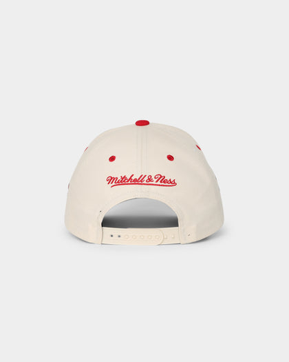 Mitchell & Ness '96 Playoffs '1996 Bulls VS Sonics NBA Finals' Pro Crown Snapback White