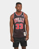 Mitchell & Ness Chicago Bulls Scottie Pippen '95-'96 #33 Swingman Jersey Black