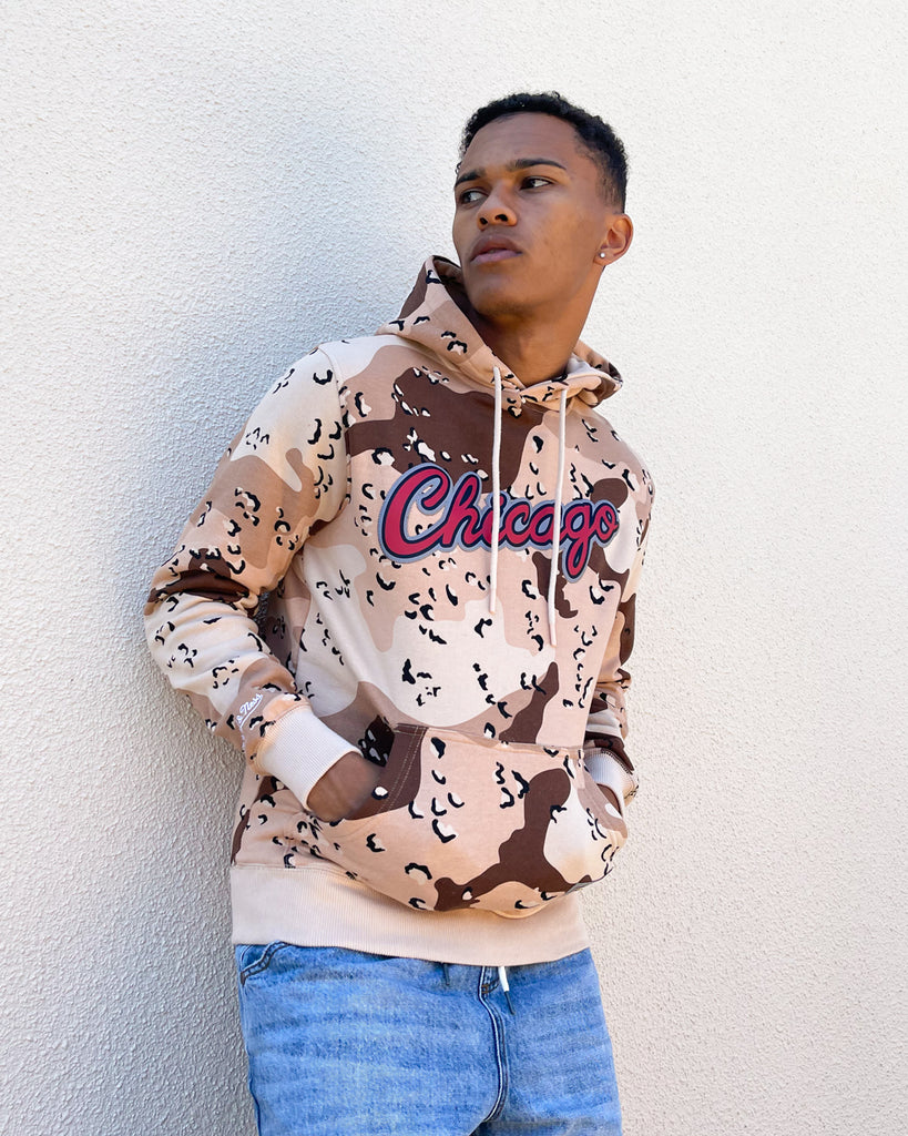 Mitchell Ness Chicago Bulls Camo Reflective Hoodie Sand Camo