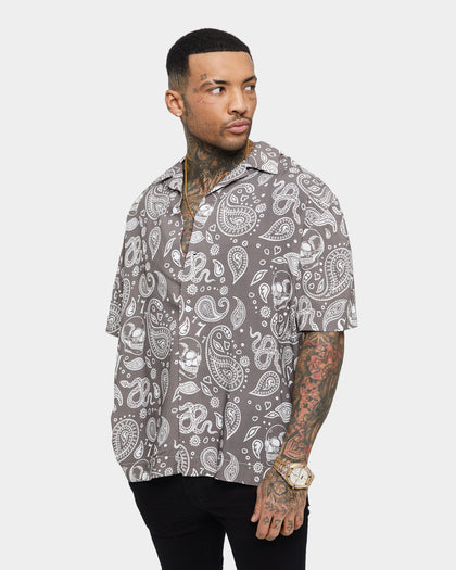 Saint Morta Paisley Skulls Short Sleeve Button Up Shirt Vintage Brown