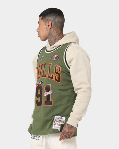 Mitchell & Ness Chicago Bulls Dennis Rodman #91 Flight Swingman Jersey Olive