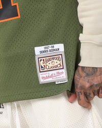 Mitchell & Ness Chicago Bulls Dennis Rodman #91 Flight Swingman Jersey Olive