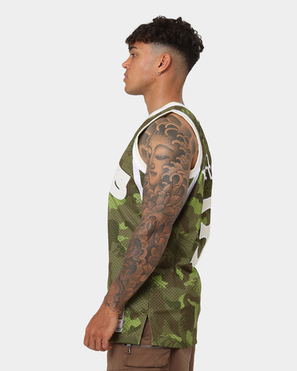Mitchell & Ness Allen Iverson Philadelphia Sixers '96-'97 Camo Swingman Jersey Green Camo