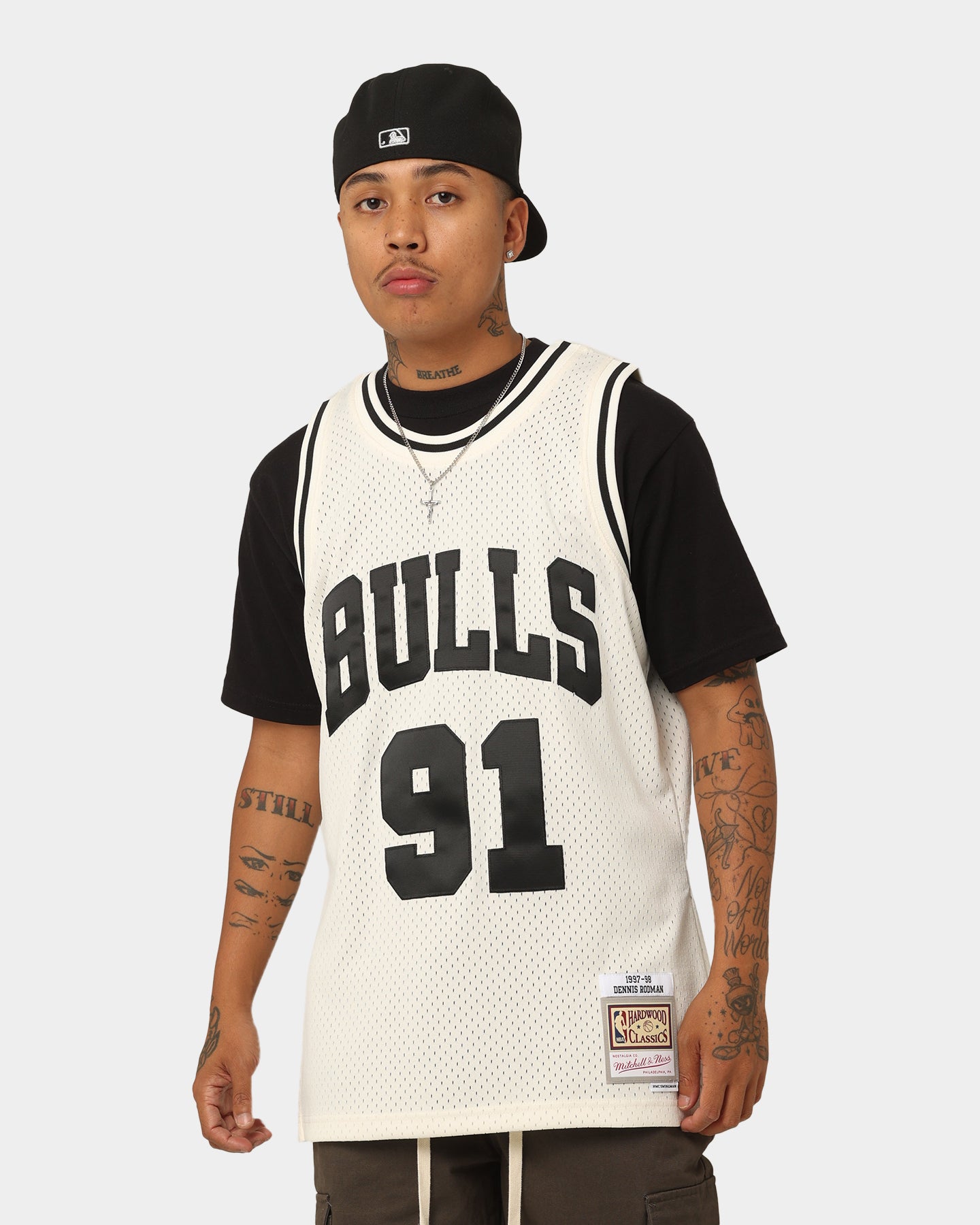 Mitchell & Ness Dennis Rodman Chicago Bulls #91 Off Court Swingman