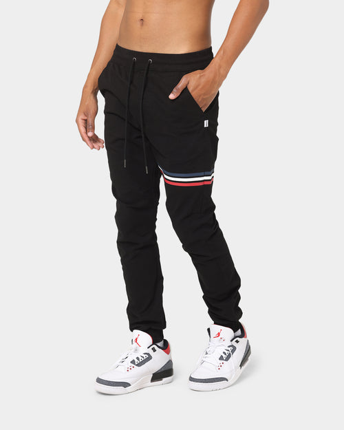 Carre Insigne Jogger Black