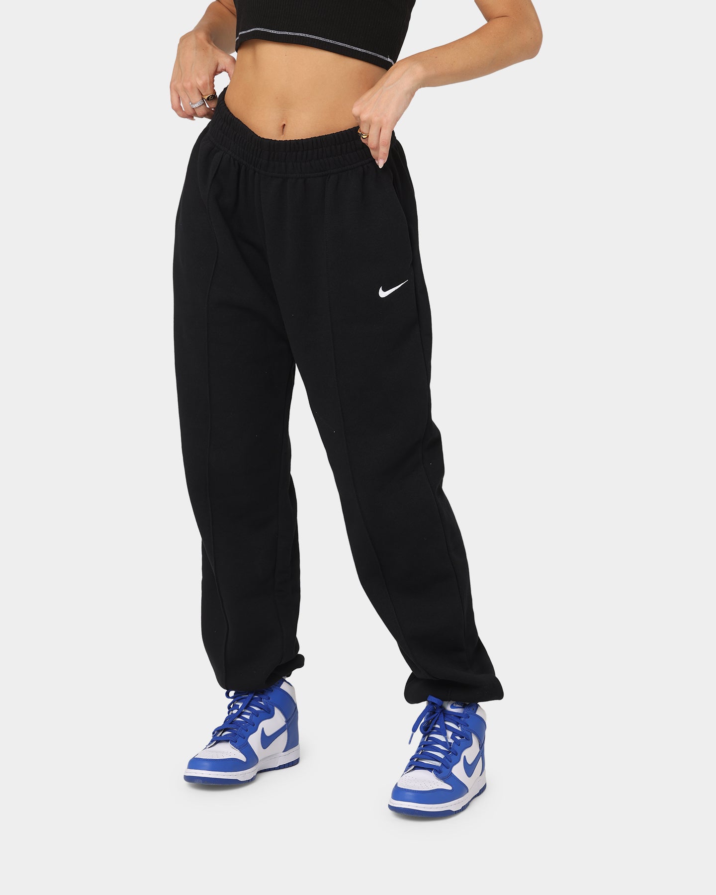 nike women's sportswear essential fleece jogger pant