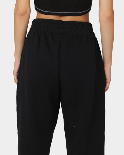 Nike Women's Sportswear Essentials Fleece Pants Black/White