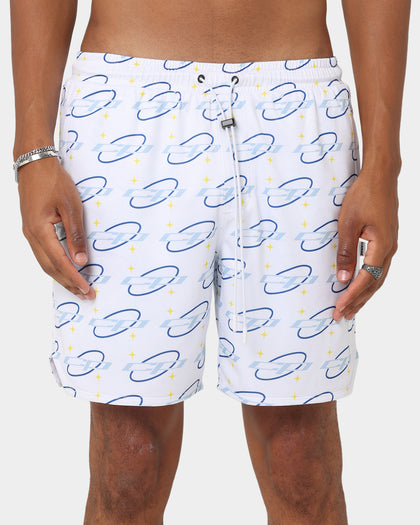 Carré Star Sign Mesh Shorts White