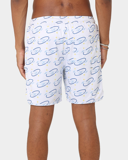 Carré Star Sign Mesh Shorts White