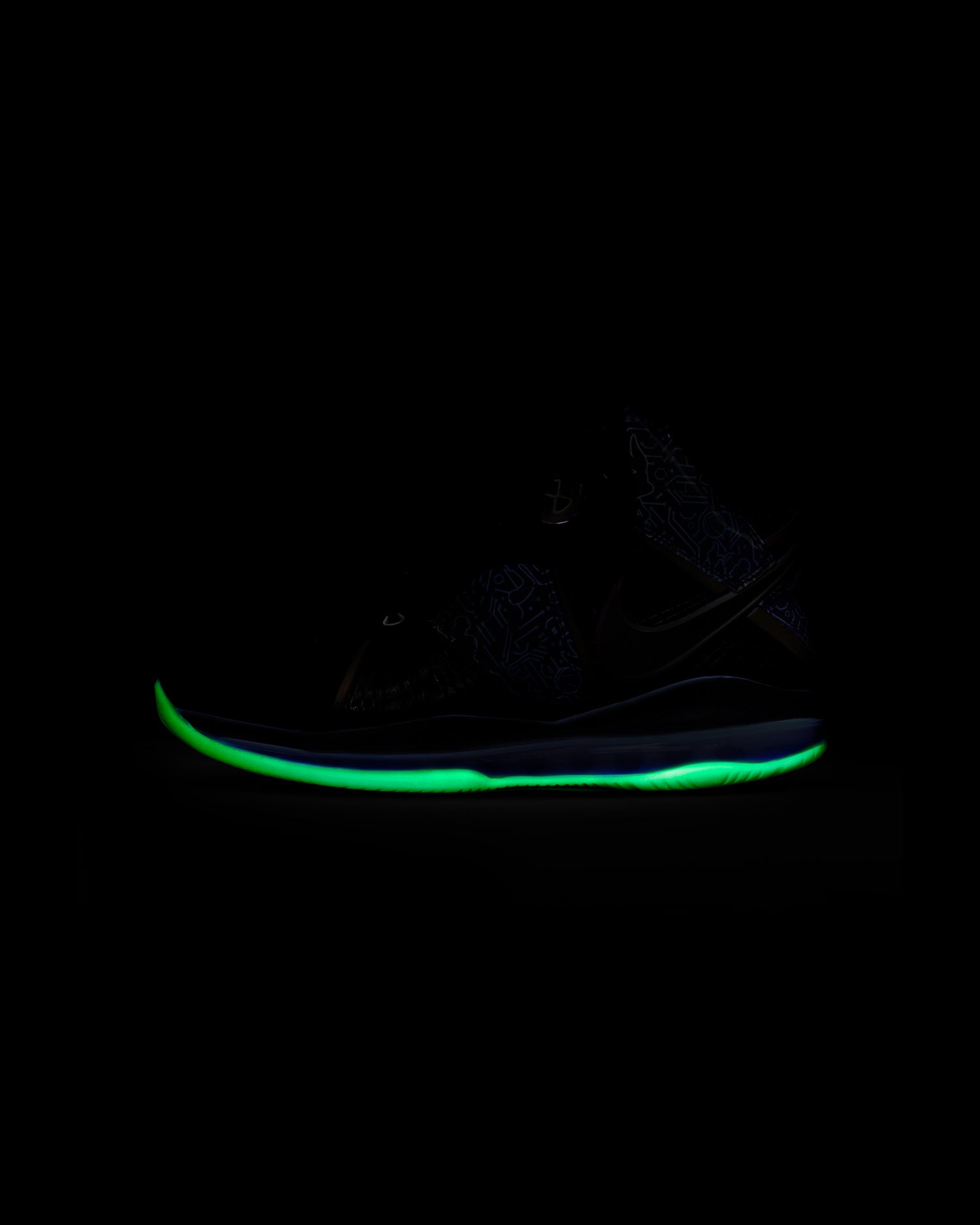 nike space jam glow in the dark