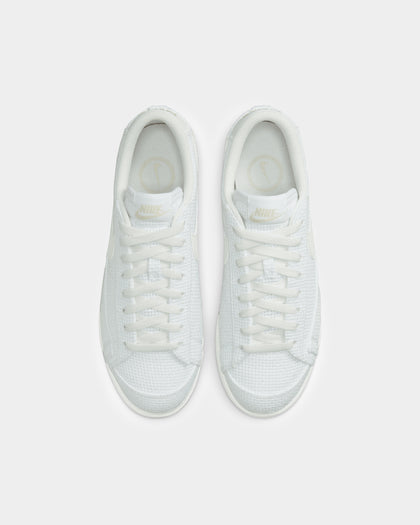Nike Women's Blazer Low Platform Summit White/Summit White-Fossil