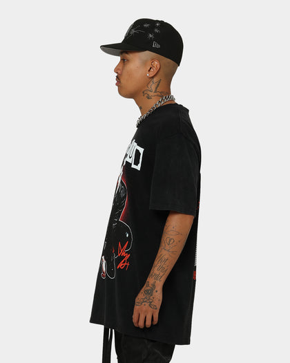 YUNGBLUD Sitting Life On Mars Tour Vintage T-Shirt Washed Black