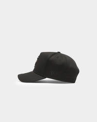 New Era San Francisco Giants 'Metal Badge' 9FORTY K-Frame Snapback Black/Iridescent