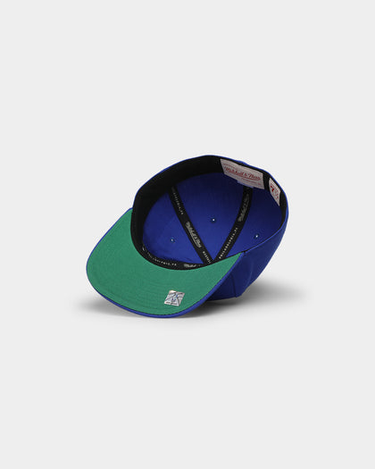 Mitchell & Ness New York Knicks 'Team Ground 2.0 Hardwood Classics' Fitted Royal