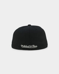 Mitchell & Ness Philadelphia 76ers 'Team Ground 2.0 Hardwood Classics' Fitted Black