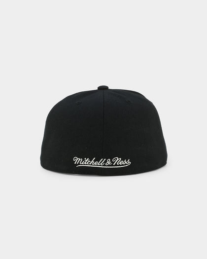 Mitchell & Ness Philadelphia 76ers 'Team Ground 2.0 Hardwood Classics' Fitted Black