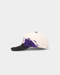 Mitchell & Ness Los Angeles Lakers 'Cream Paintbrush' Deadstock Snapback Cream