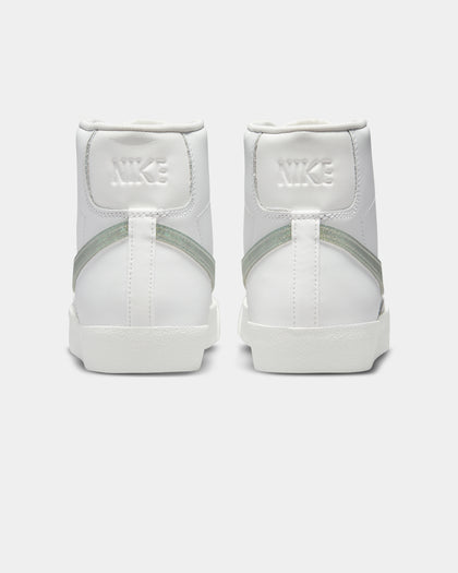 Nike Women's Blazer Mid '77 Essential Summit White/Dusty Sage/Grey Fog