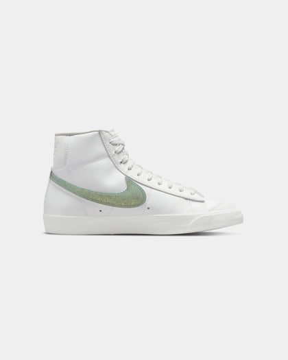 Nike Women's Blazer Mid '77 Essential Summit White/Dusty Sage/Grey Fog