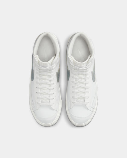 Nike Women's Blazer Mid '77 Essential Summit White/Dusty Sage/Grey Fog