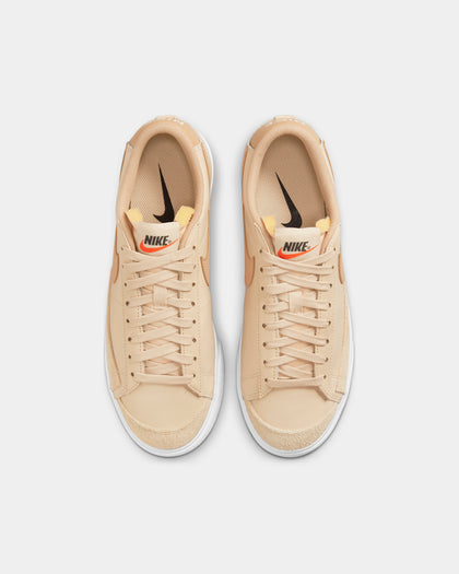Nike Women's Blazer Low Platform Sanddrift/Hemp-Sanddrift/Black