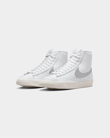 Nike Women's Blazer Mid '77 White/Metallic