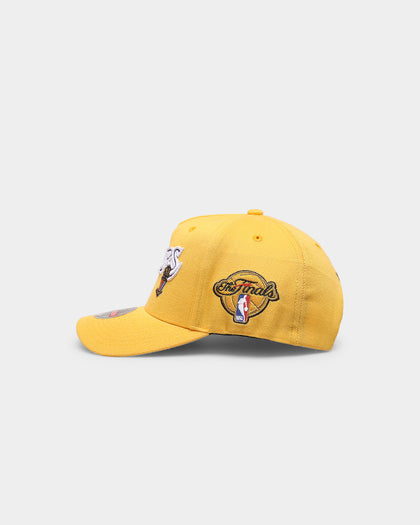 Mitchell & Ness Los Angeles Lakers 'Champ Patch' Classic Red Snapback Yellow