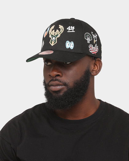 Mitchell & Ness Milwaukee Bucks 'Hand Drawn Doodle' Pro Crown Snapback Black