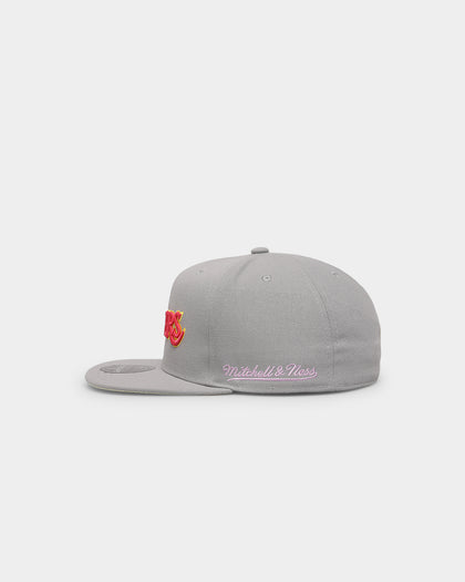 Mitchell & Ness Los Angeles Lakers 'Til Dawn' Fitted Grey