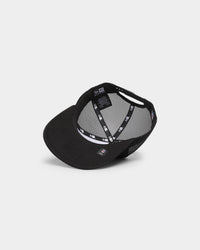 New Era Las Vegas Raiders 'OG Team Colour' Prolight Old Golfer Trucker Snapback OTC