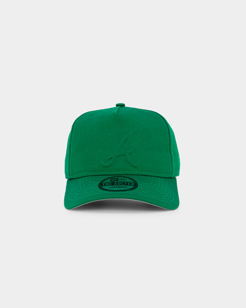 New Era Atlanta Braves 'Kelly Green Embossed Logo' Old Golfer Snapback Kelly Green