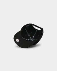 New Era New York Yankees 'Fractured Metal' Badge 9FORTY K-Frame Snapback Black