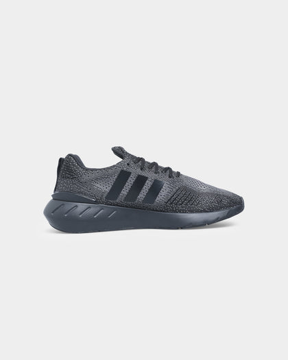 Adidas Swift Run 22 Core Black / Core Black / Grey Five