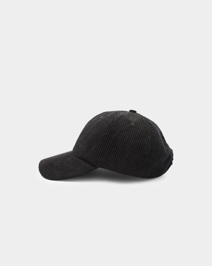 EN ES Corduroy Strapback Black