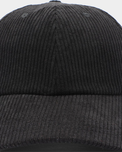 EN ES Corduroy Strapback Black