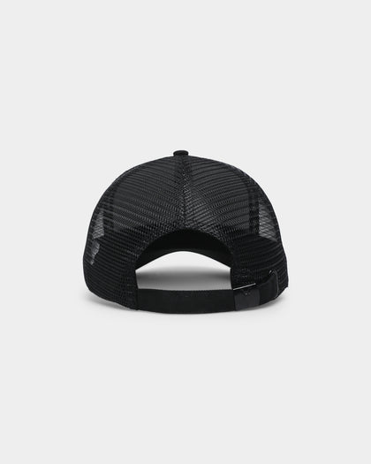 Carre Étoiles Trucker Strapback Black