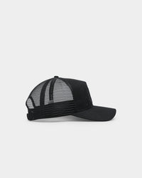 Carre Étoiles Trucker Strapback Black