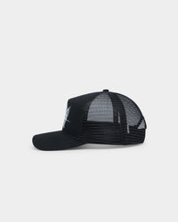 Carre Metalle Trucker Strapback Black