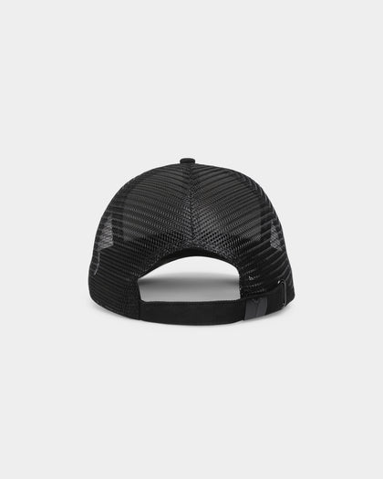 Carré Étoiles Trucker Strapback Black/Red