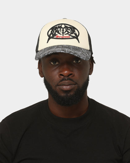 Loiter Metal Badge Trucker Off White/Black