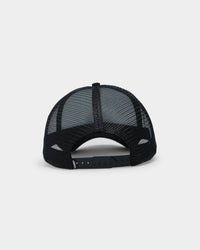 XLARGE Trucker Snapback White/Black